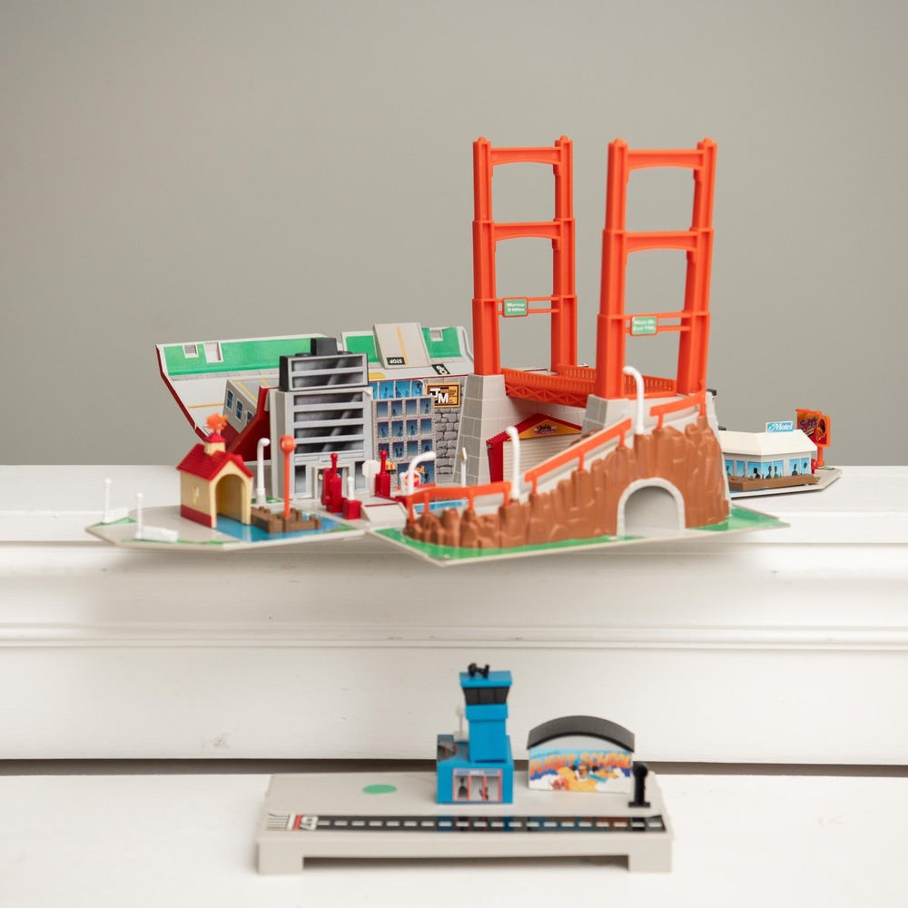 Vintage Galoob Micro Machines Super City Toolbox Portable Playset 90s Retro Toys